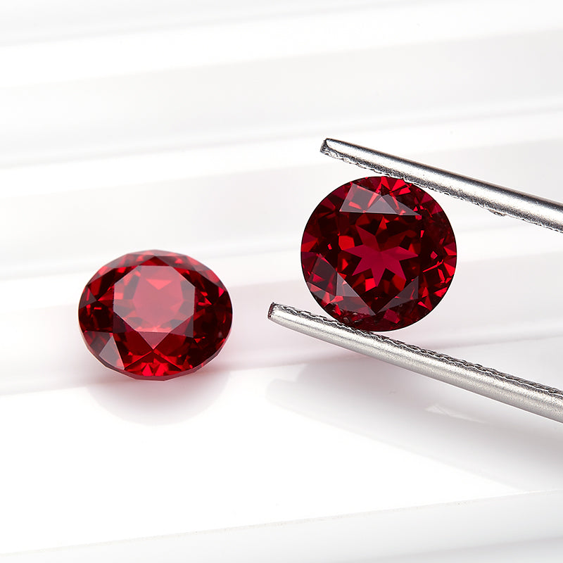Red Round-Cut Loose Lab-Grown Diamond