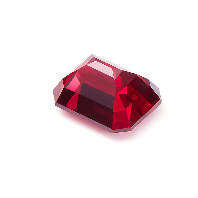 Red Emerald-Cut Loose Lab-Grown Diamond