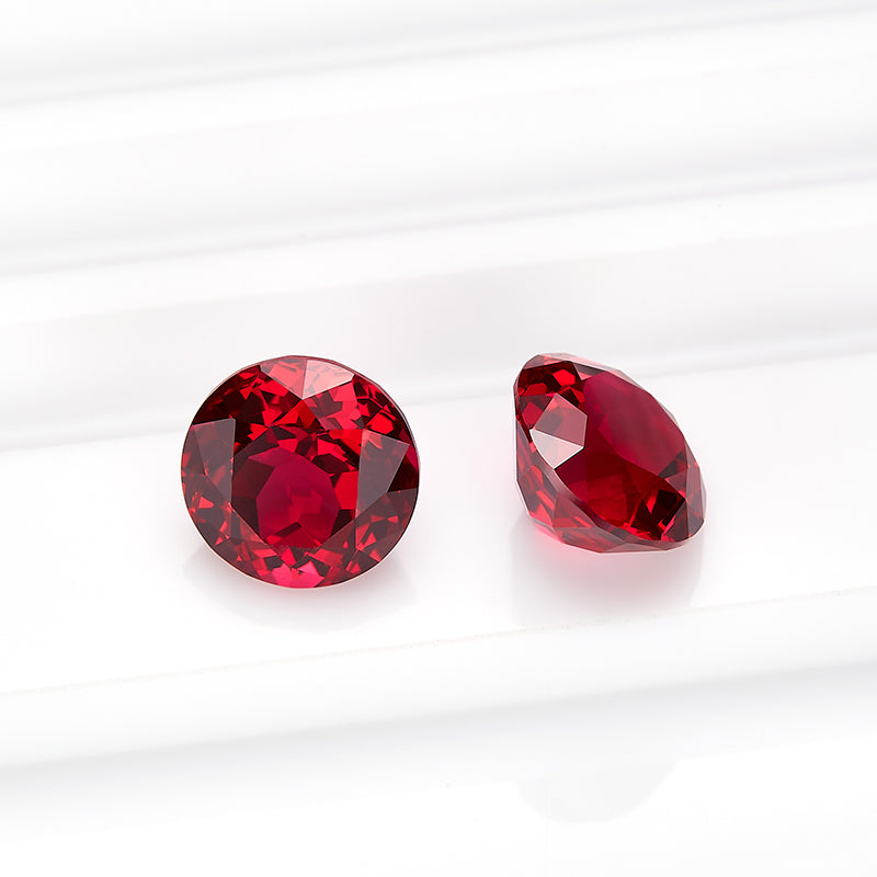 Red Round-Cut Loose Lab-Grown Diamond