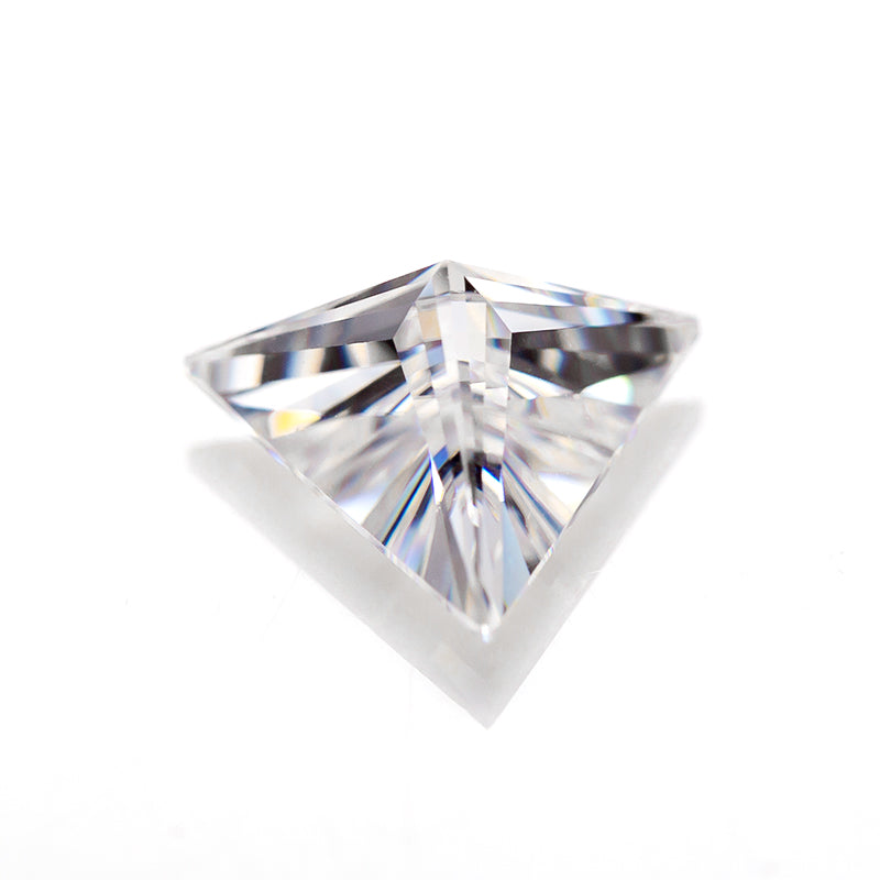 Sophisticated Trebly-Cut Moissanite Loose Stone