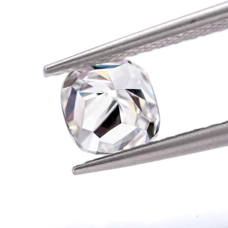 Simple Princess-Cut Moissanite Loose Stone