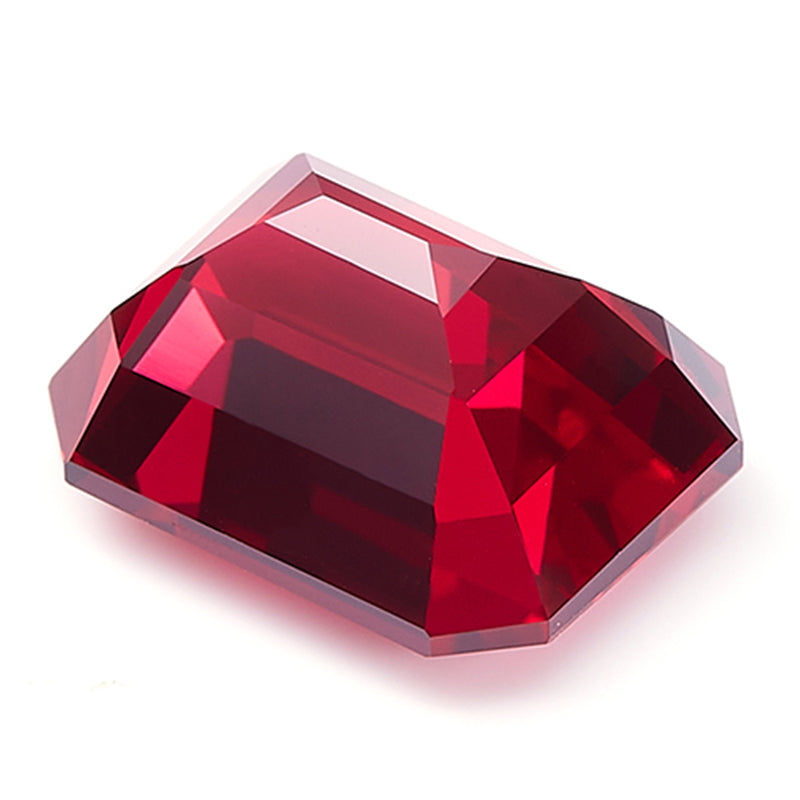 Red Emerald-Cut Loose Lab-Grown Diamond