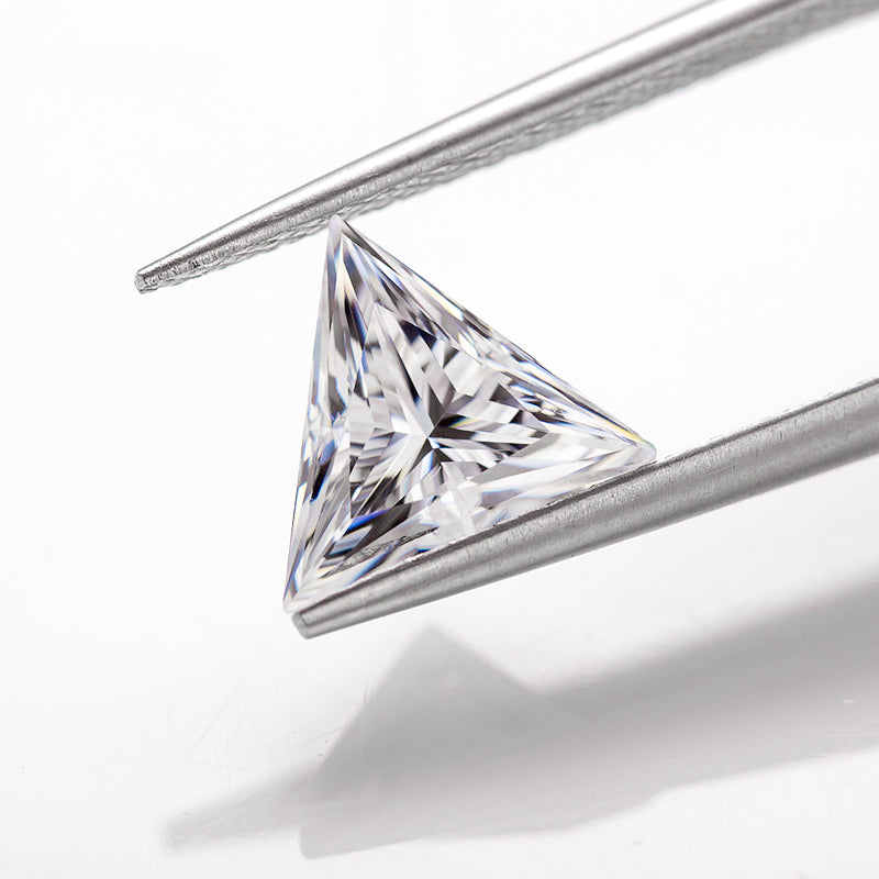 Sophisticated Trebly-Cut Moissanite Loose Stone