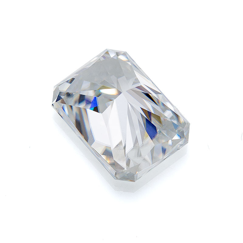 Chic Radiant-Cut Moissanite Loose Stone
