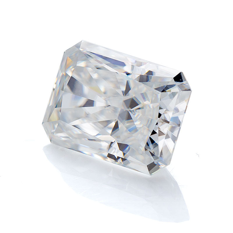 Chic Radiant-Cut Moissanite Loose Stone